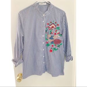 Sprightly Crane Embroidered Shirt in Blue Stripes